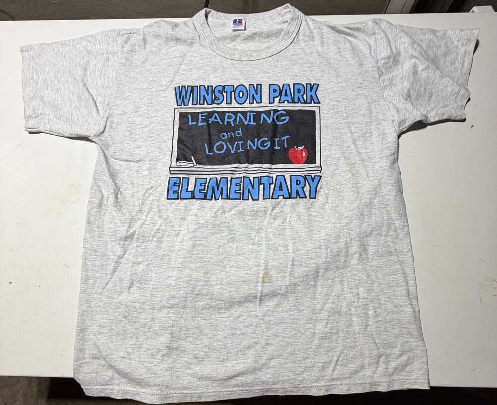 Vintage Russell Athletic Winston Park Elementary T-Shirt Size L